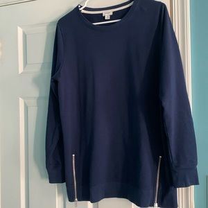 J. Crew Navy Blue Women’s Crewneck lightweight Sweatshirt/Tunic. Size medium.